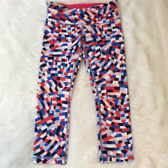 lululemon athletica Pants - Lululemon Wunder Under Crop III Capoeira Multi